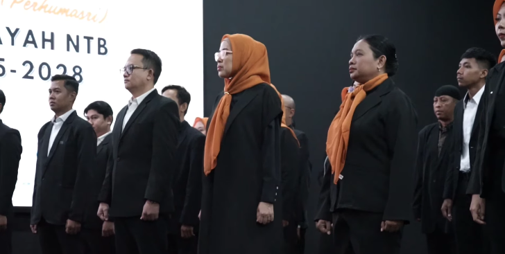 Pelantikan Pengurus Perhimpunan Humas Rumah Sakit (PERHUMASRI) Wilayah Nusa Tenggara Barat Periode 2025 - 2028